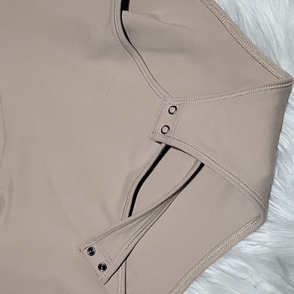 Abercrombie & Fitch Nude Open Back Bodysuit - Picture 5 of 6